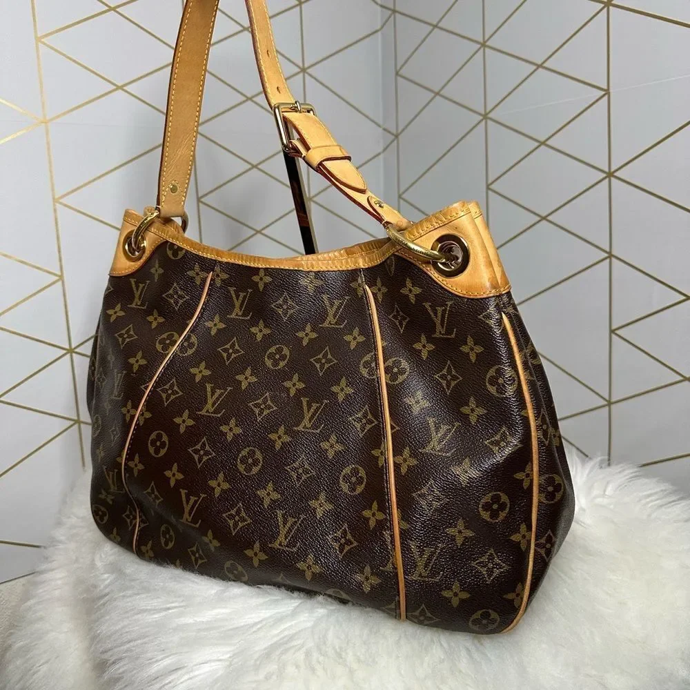 Louis Vuitton pre loved